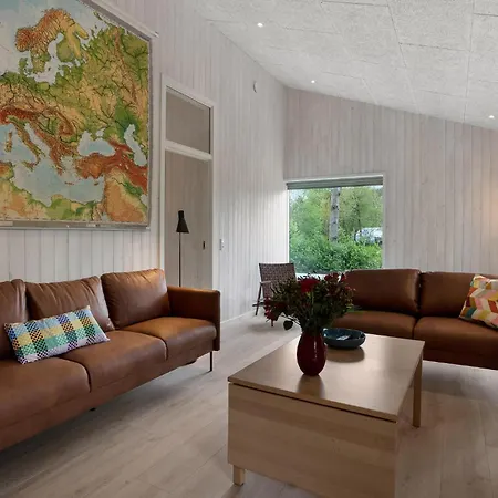 Gorgeous In With Sauna Feriehus *