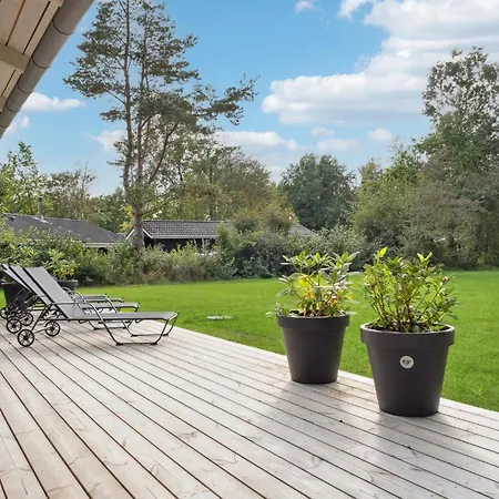 Gorgeous In With Sauna Vakantiehuis *